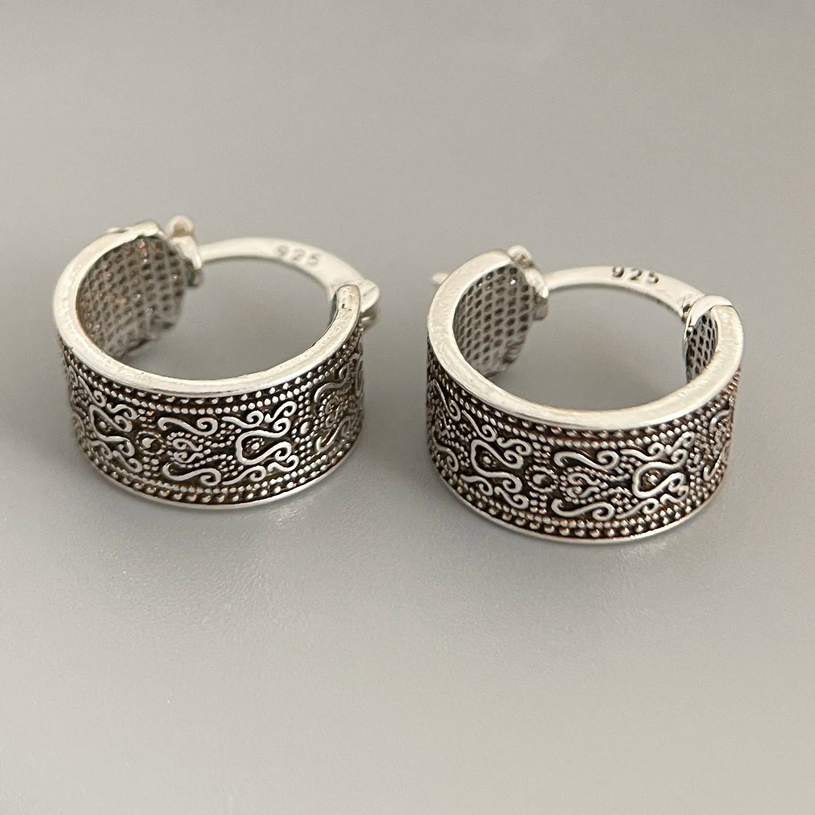 Retro Flower Earring