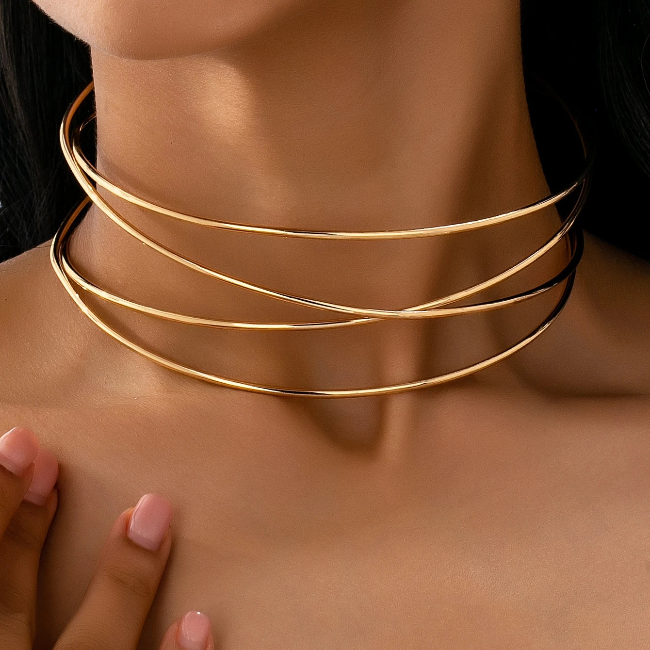 Necklace with Simple Lines