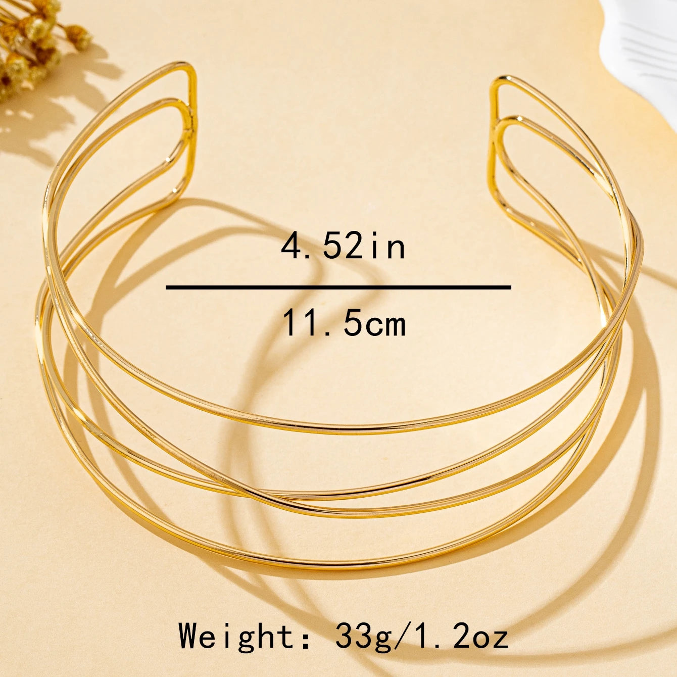Necklace with Simple Lines